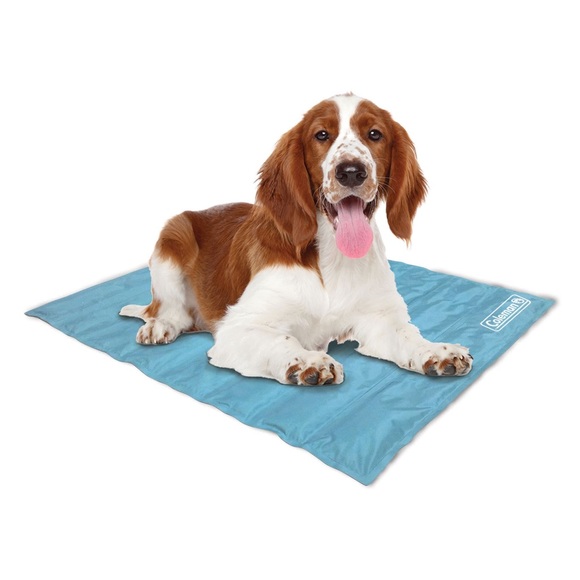 Coleman Cooling Mat for Dogs: Blue - Large (36" L X 20" W)